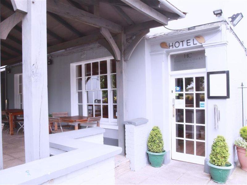 Hampton Court Hotel East Molesey Esterno foto